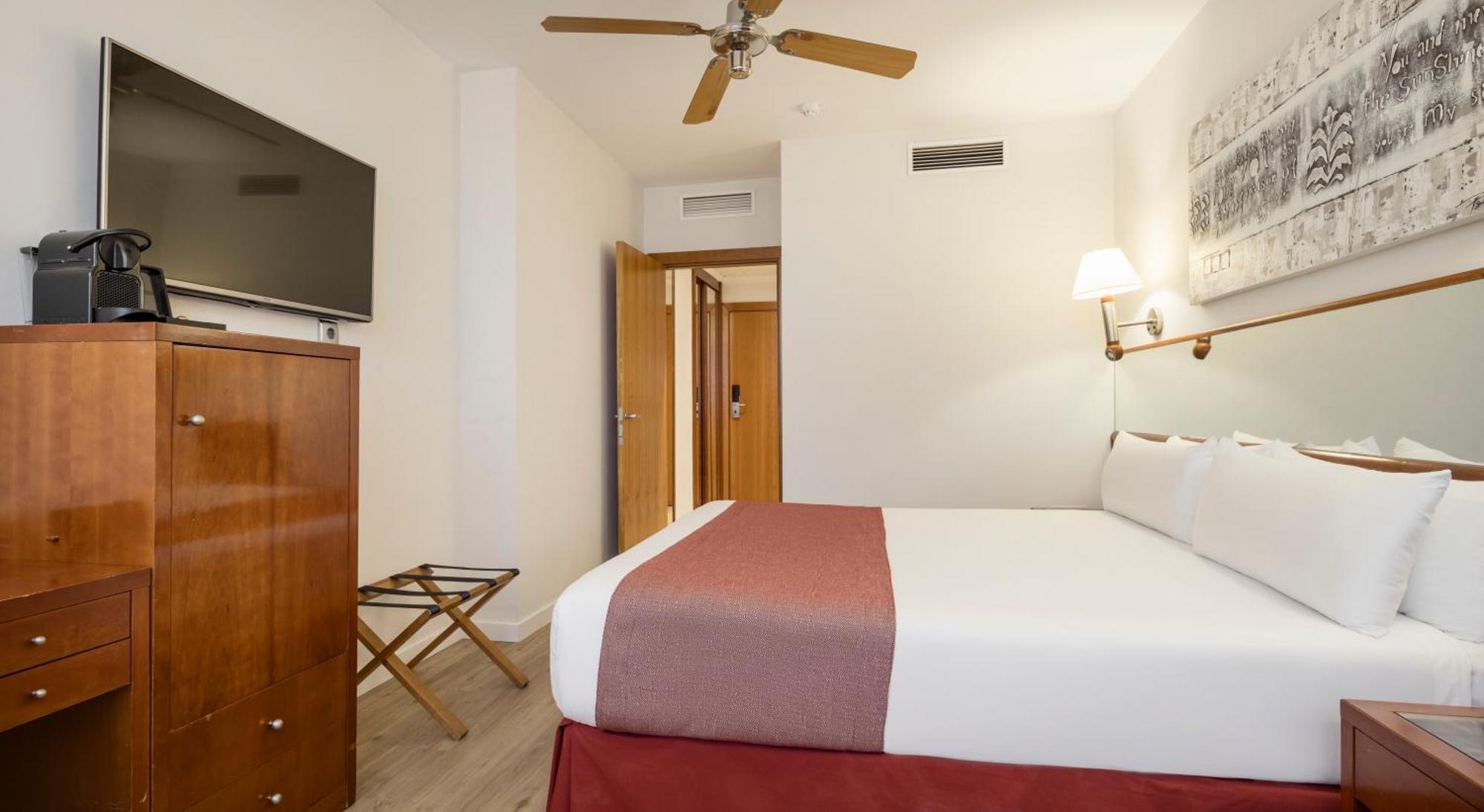 Ilunion Les Corts Spa برشلونة الغرفة الصورة